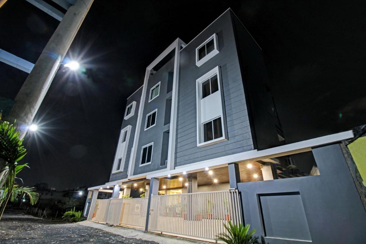 Townhouse Md Star Hotell Nagpur Exteriör bild