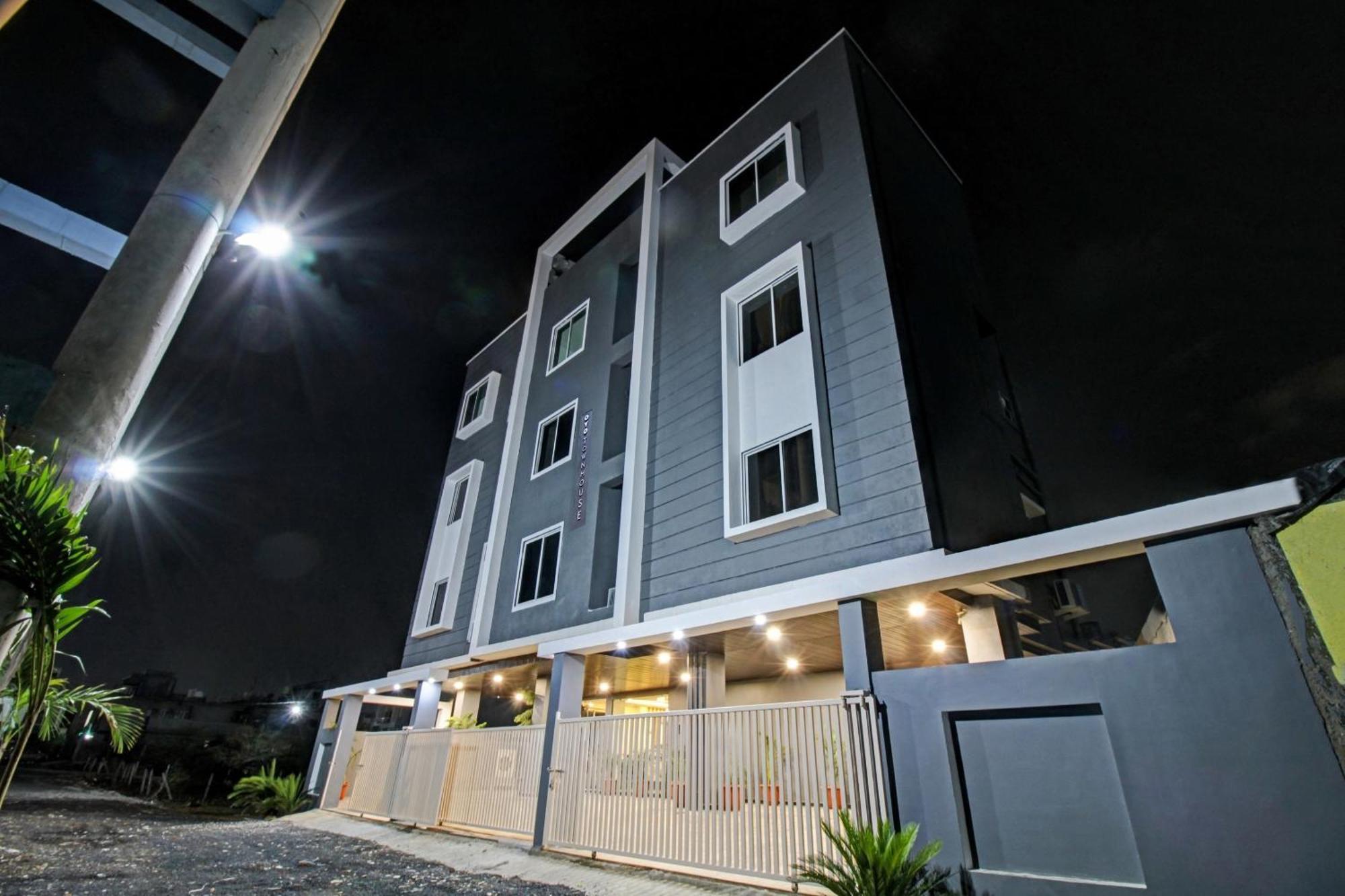 Townhouse Md Star Hotell Nagpur Exteriör bild