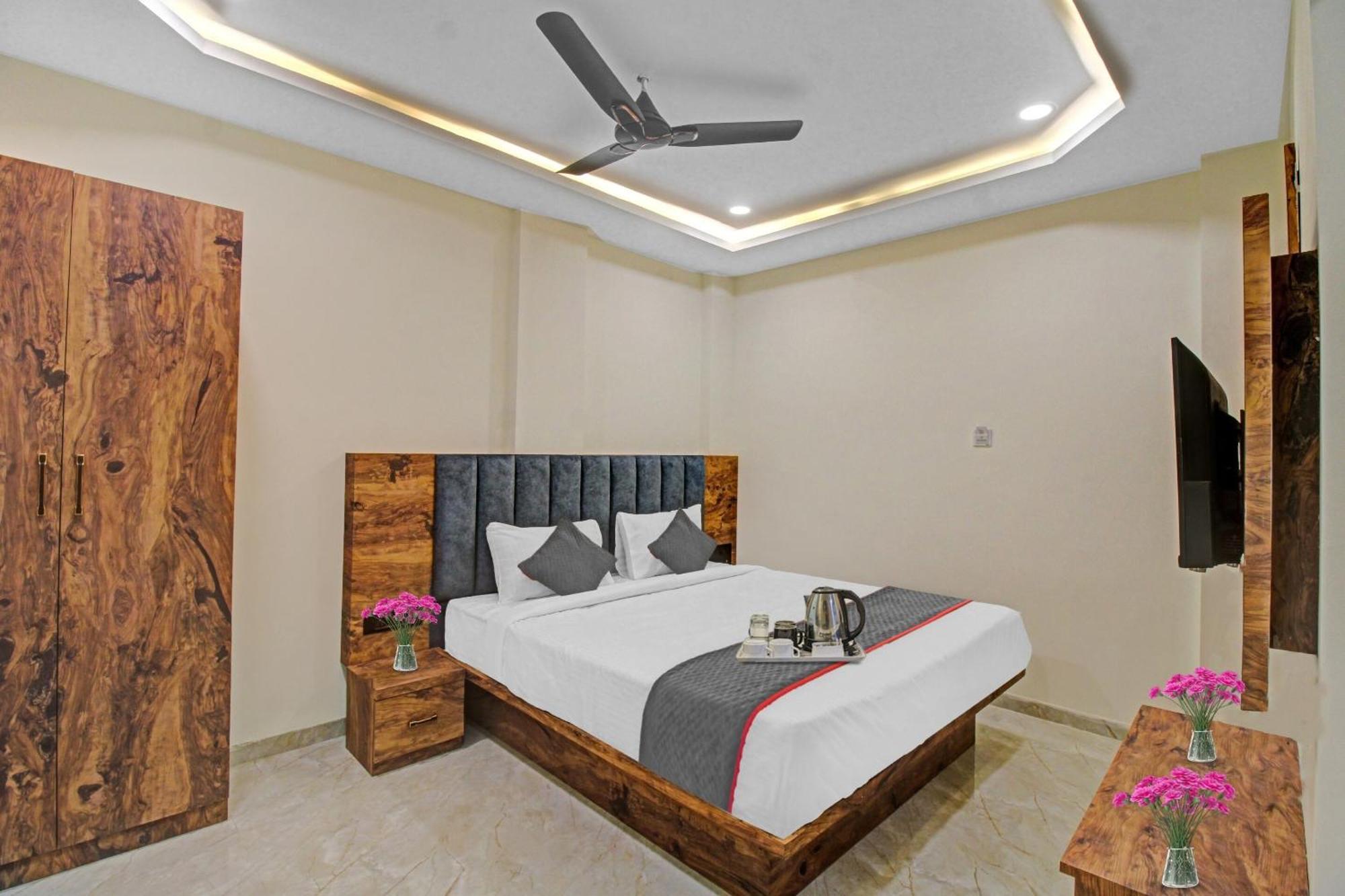 Townhouse Md Star Hotell Nagpur Exteriör bild