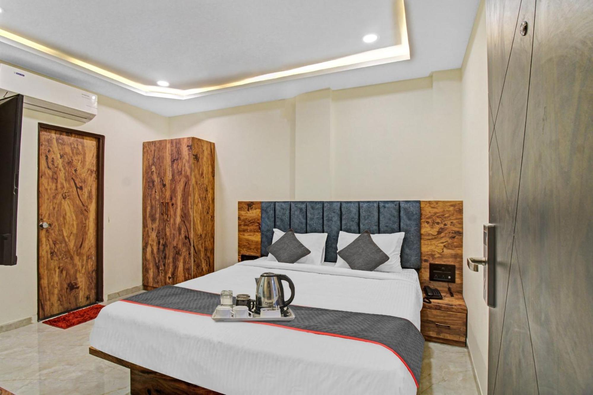 Townhouse Md Star Hotell Nagpur Exteriör bild